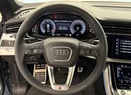 Audi Q8 17