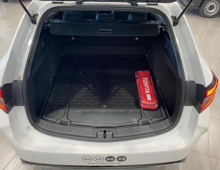 Toyota Corolla 8
