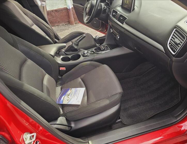 Mazda 3 38