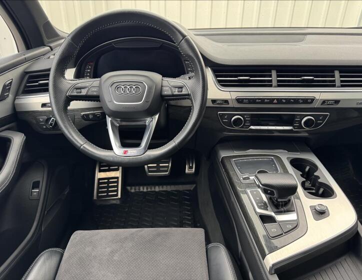 Audi Q7 27