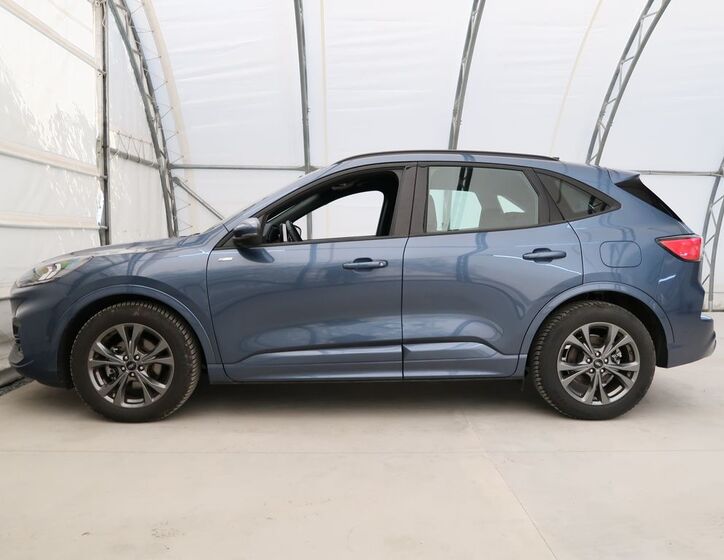 Ford Kuga 9
