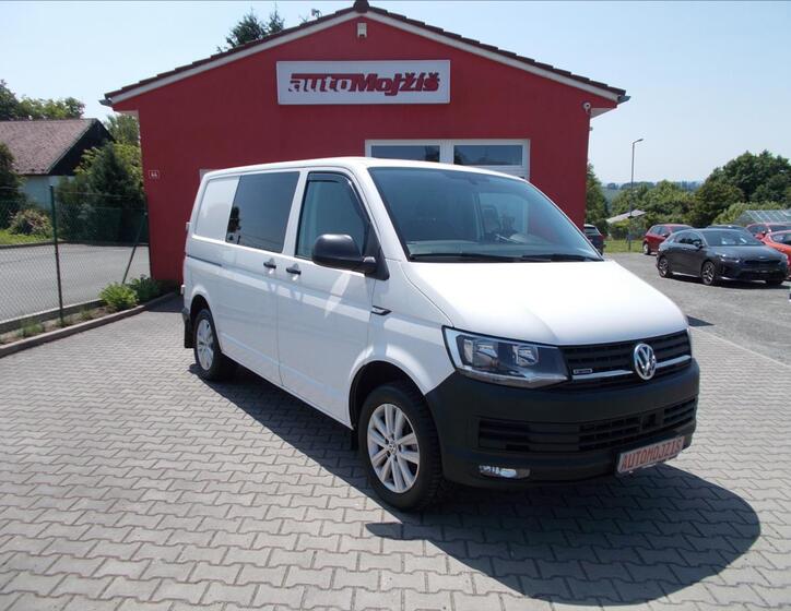 Volkswagen Transporter 1
