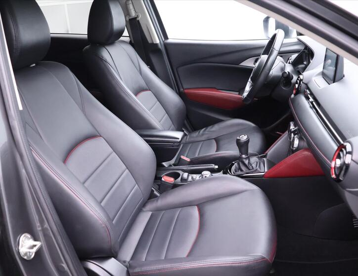 Mazda CX-3 12
