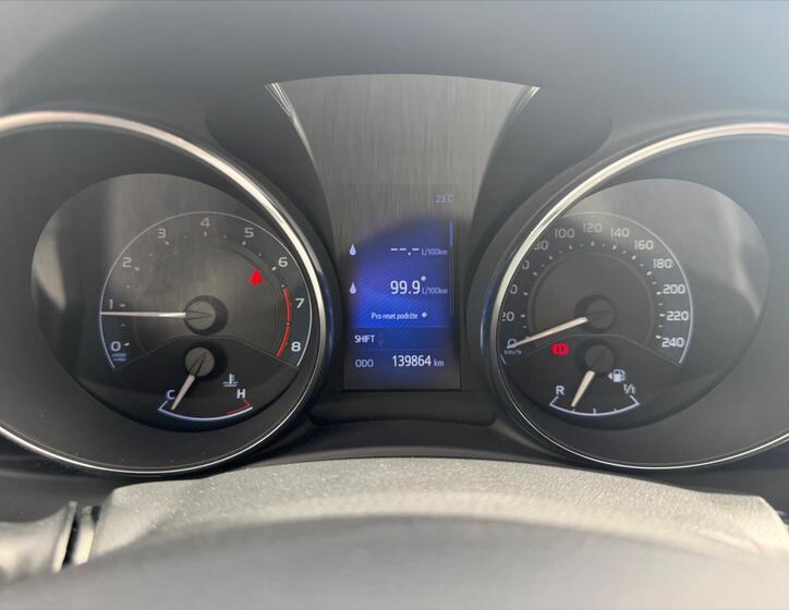 Toyota Auris 10