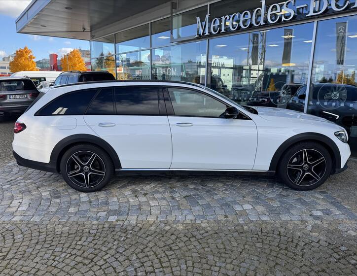 Mercedes-Benz Třídy E 29