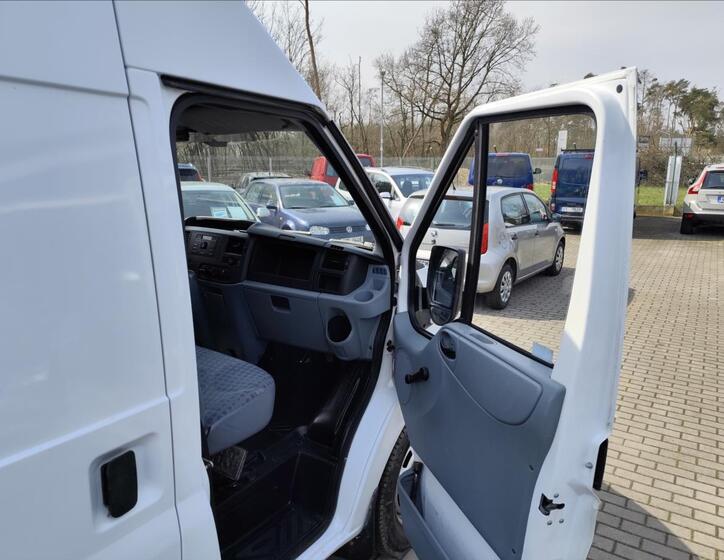 Ford Transit 23