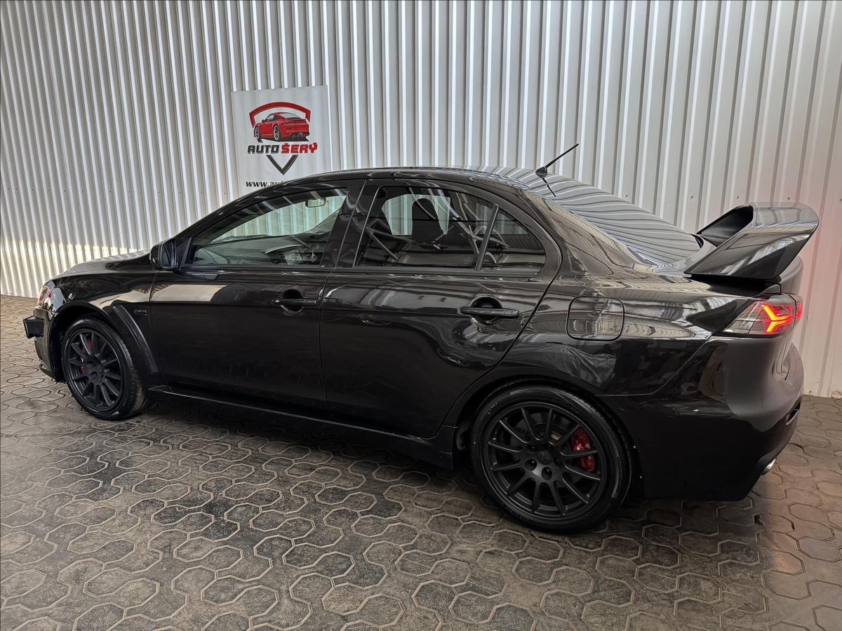 Mitsubishi Lancer