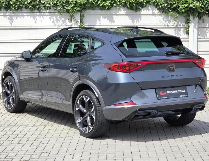 Cupra Formentor 4