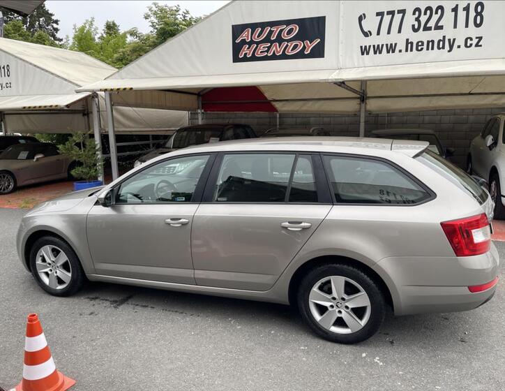 Škoda Octavia 8