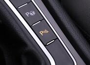 Volkswagen Golf 23