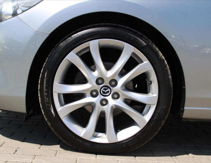 Mazda 6 9