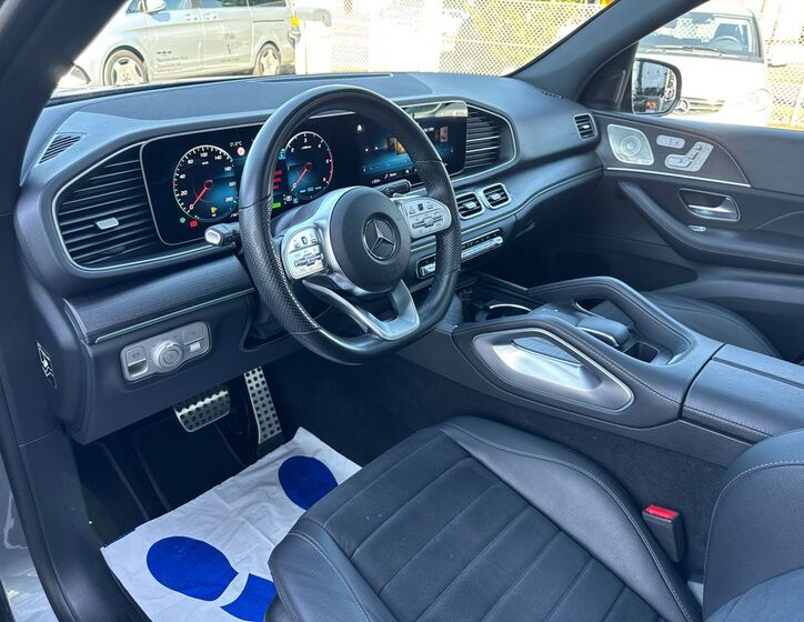 Mercedes-Benz GLE 9
