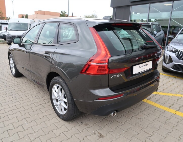 Volvo XC60 6