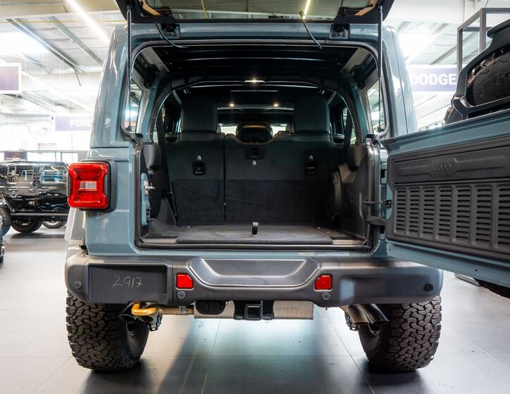 Jeep Wrangler 6