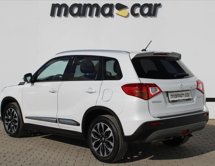 Suzuki Vitara 5
