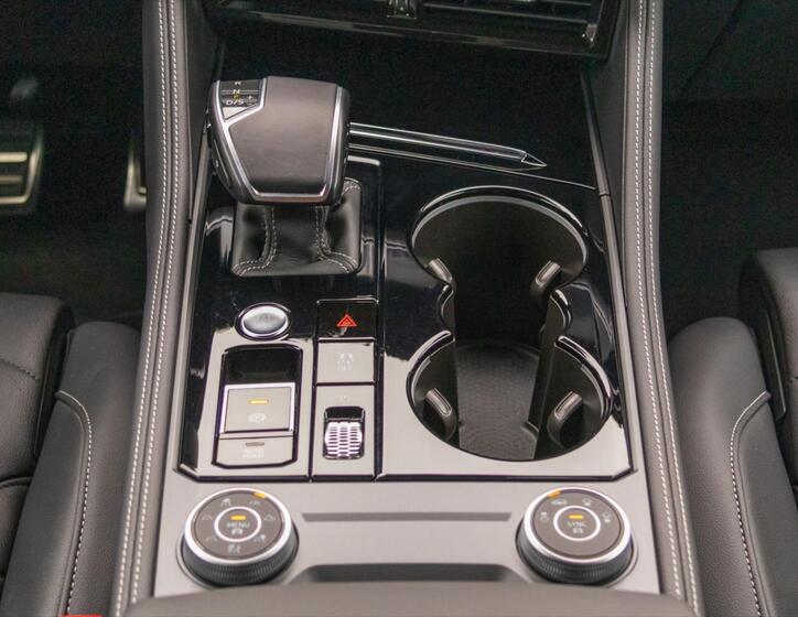 Volkswagen Touareg 44