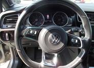 Volkswagen Golf 22