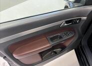Volkswagen Touran 20