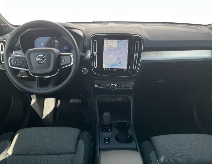 Volvo XC40 6