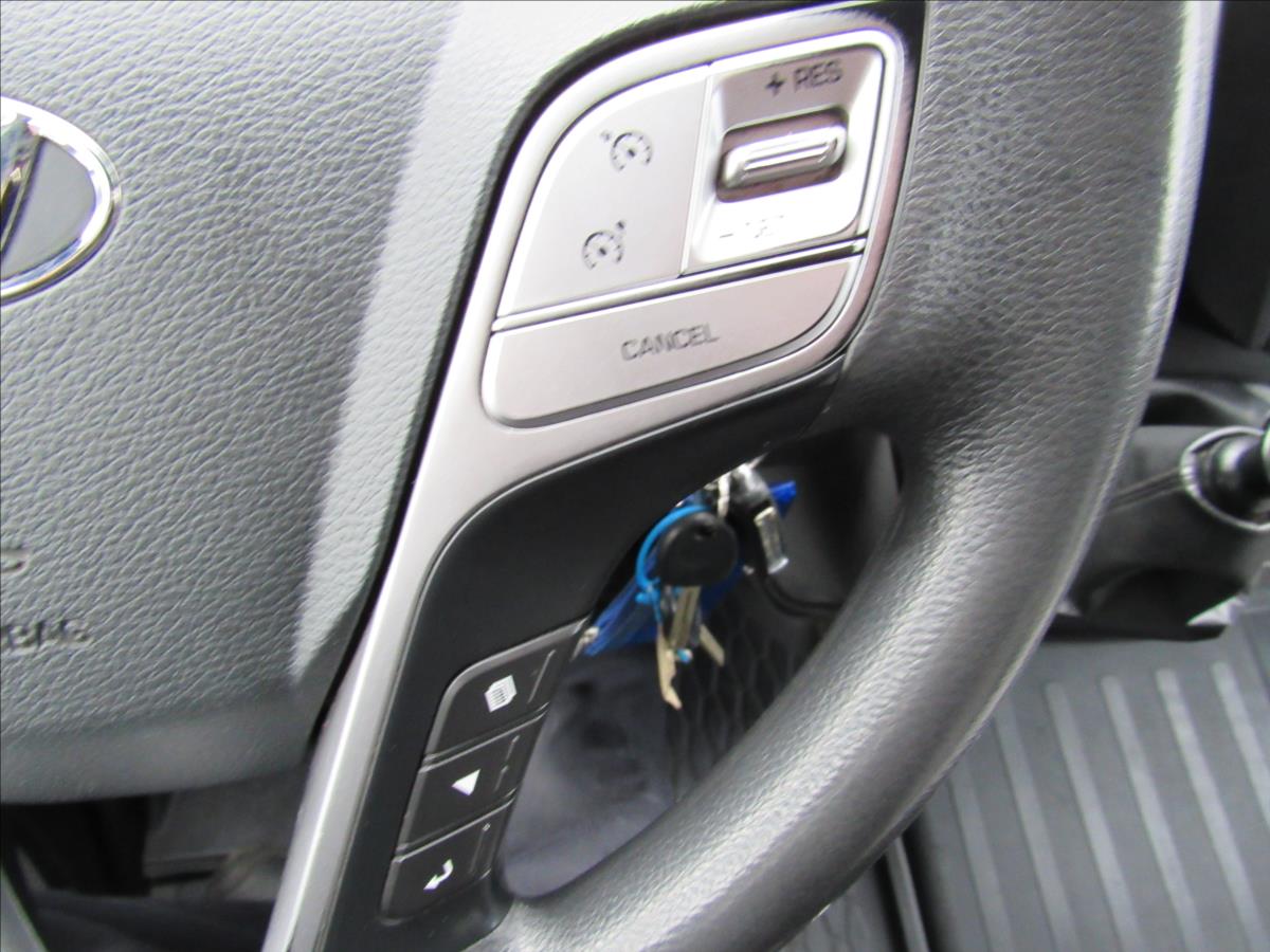 Hyundai H 350