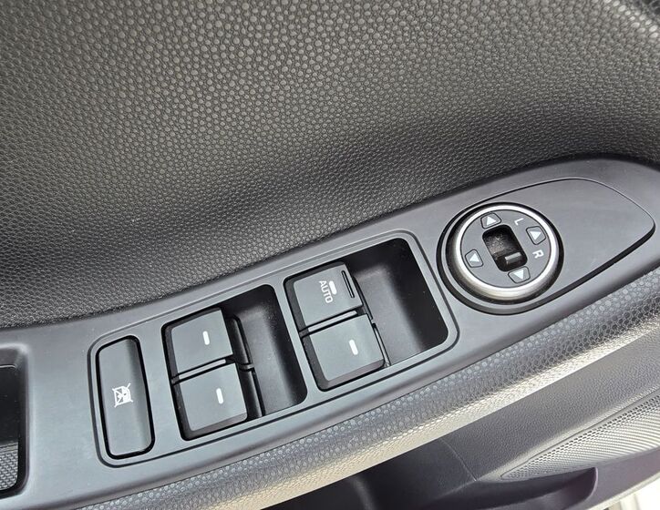 Hyundai i20 11