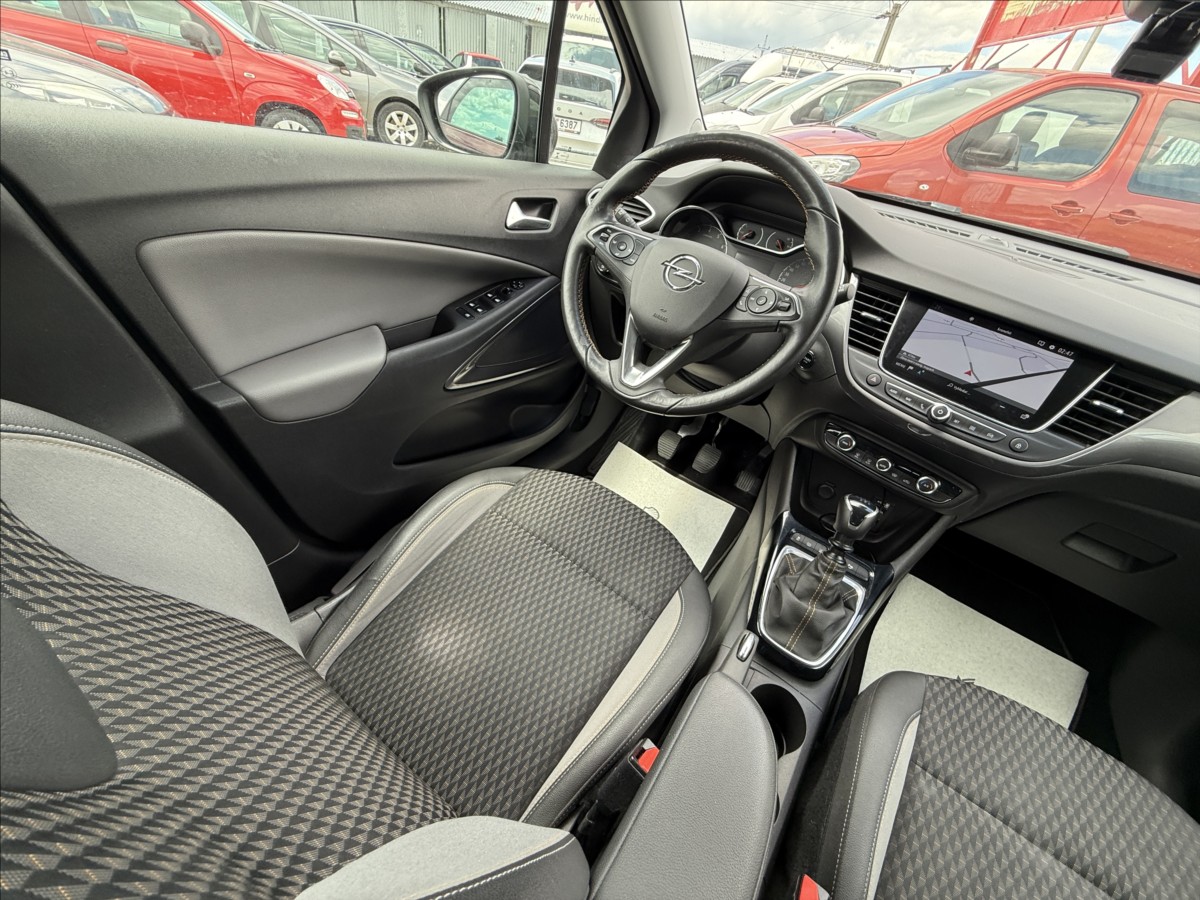 Opel Crossland X