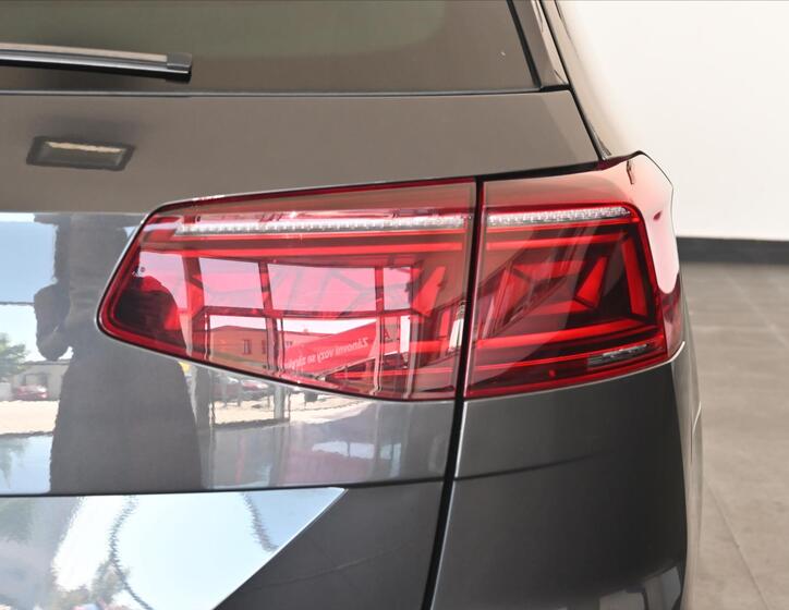 Volkswagen Passat 32