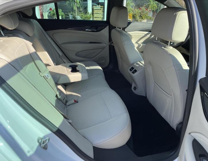 Opel Insignia 6