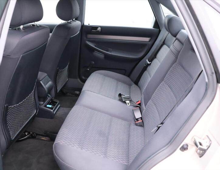 Audi A4 16