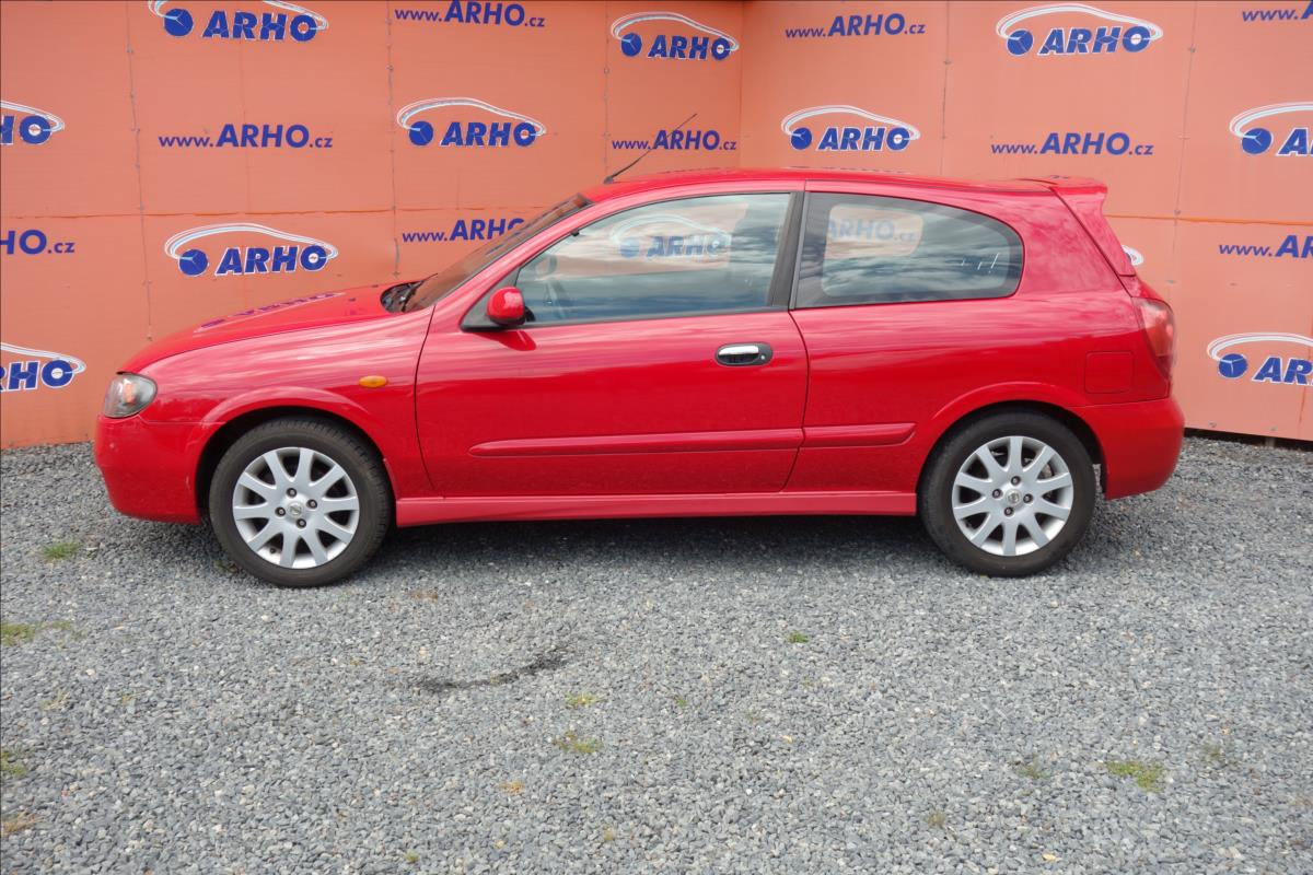 Nissan Almera