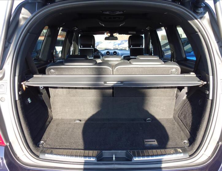Mercedes-Benz GL 17
