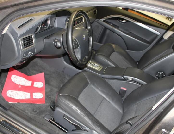Volvo V70 10