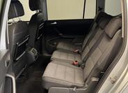 Volkswagen Touran 9