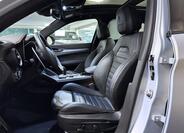 Alfa Romeo Stelvio 8