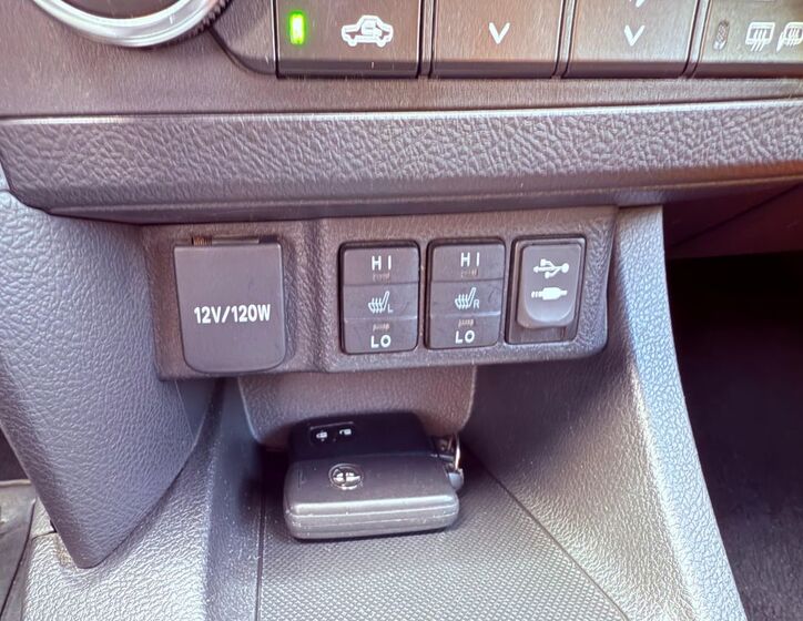 Toyota Auris 19