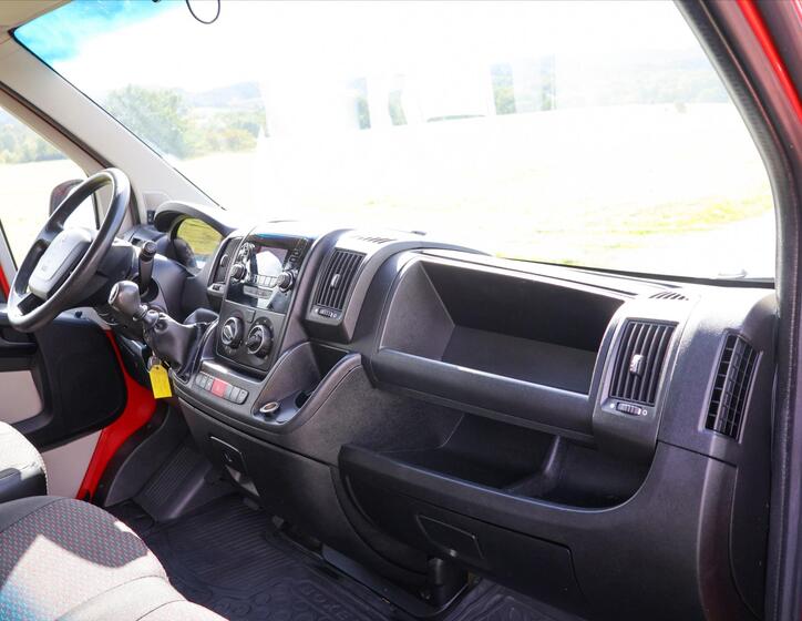 Peugeot Boxer 23