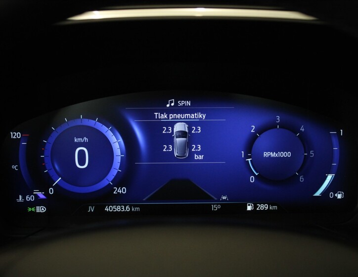 Ford Kuga 26
