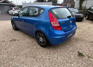 Hyundai i30 4