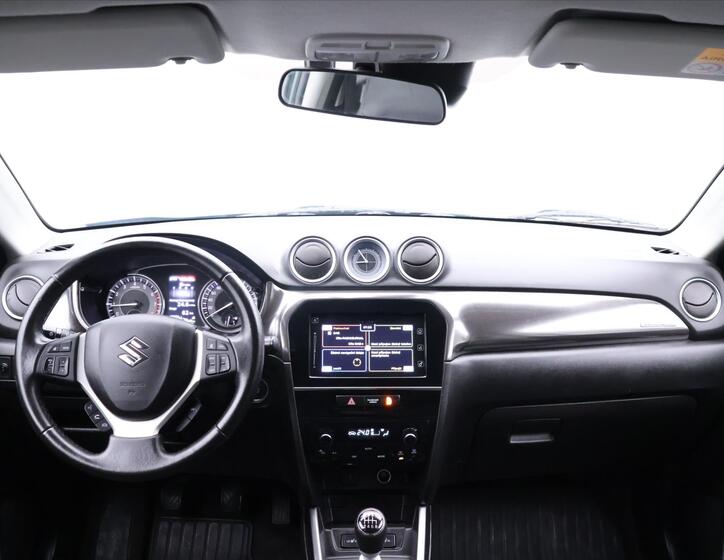 Suzuki Vitara 31