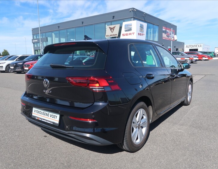 Volkswagen Golf 2