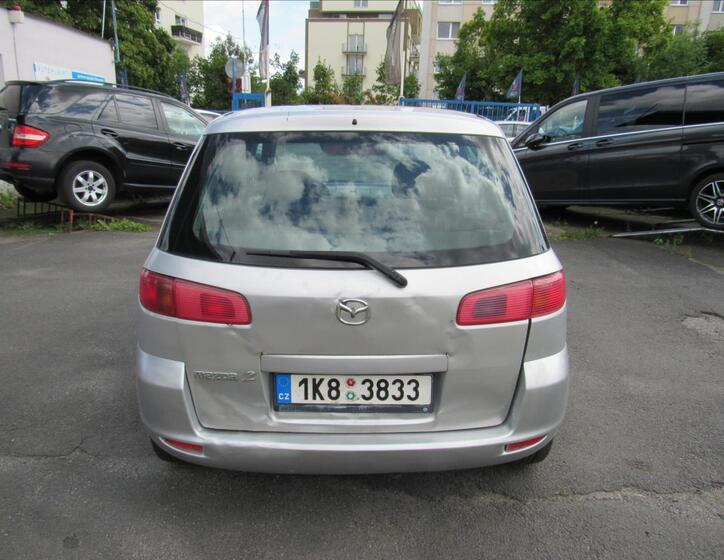Mazda 2 5