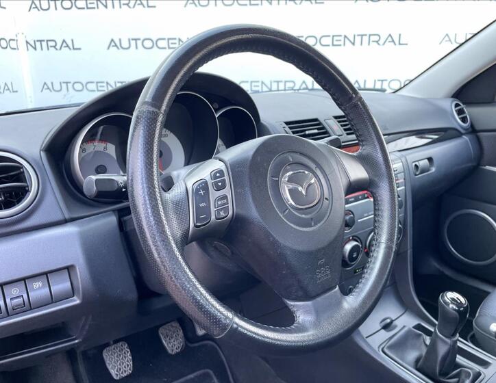 Mazda 3 14