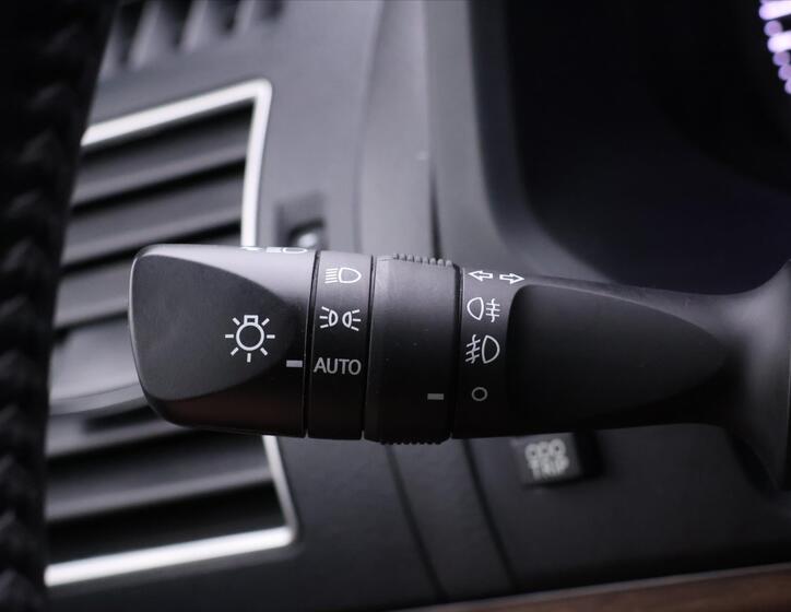 Toyota Land Cruiser 21