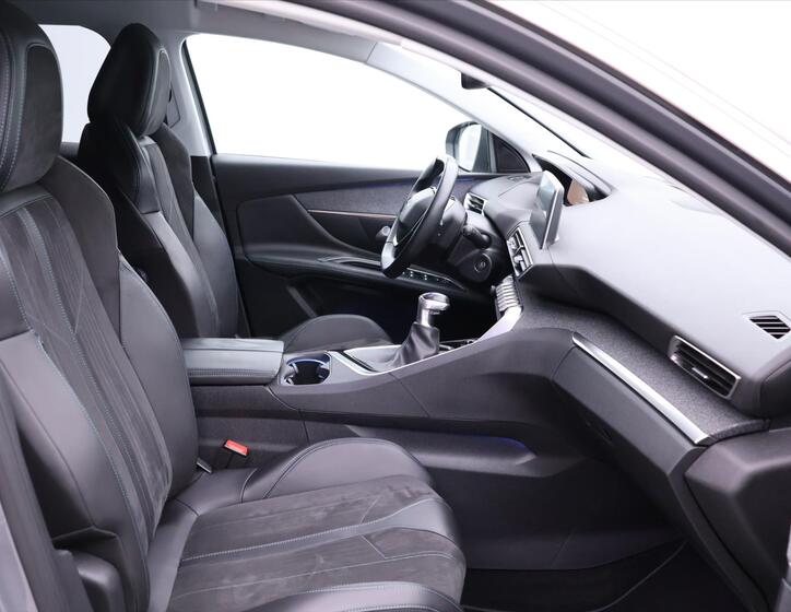 Peugeot 3008 12