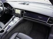 Porsche Panamera 51