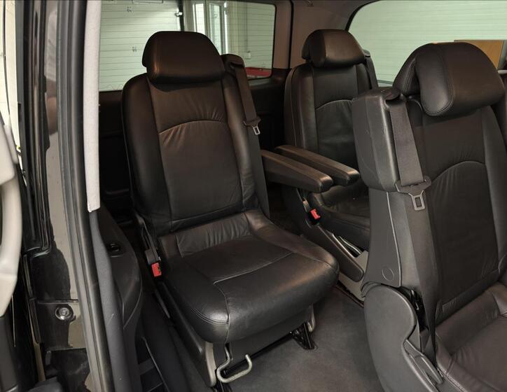 Mercedes-Benz Viano 34