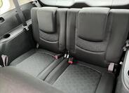Mazda 5 13