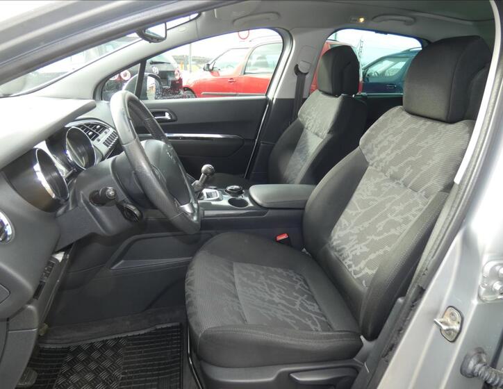 Peugeot 3008 12