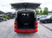Volkswagen Caravelle 11