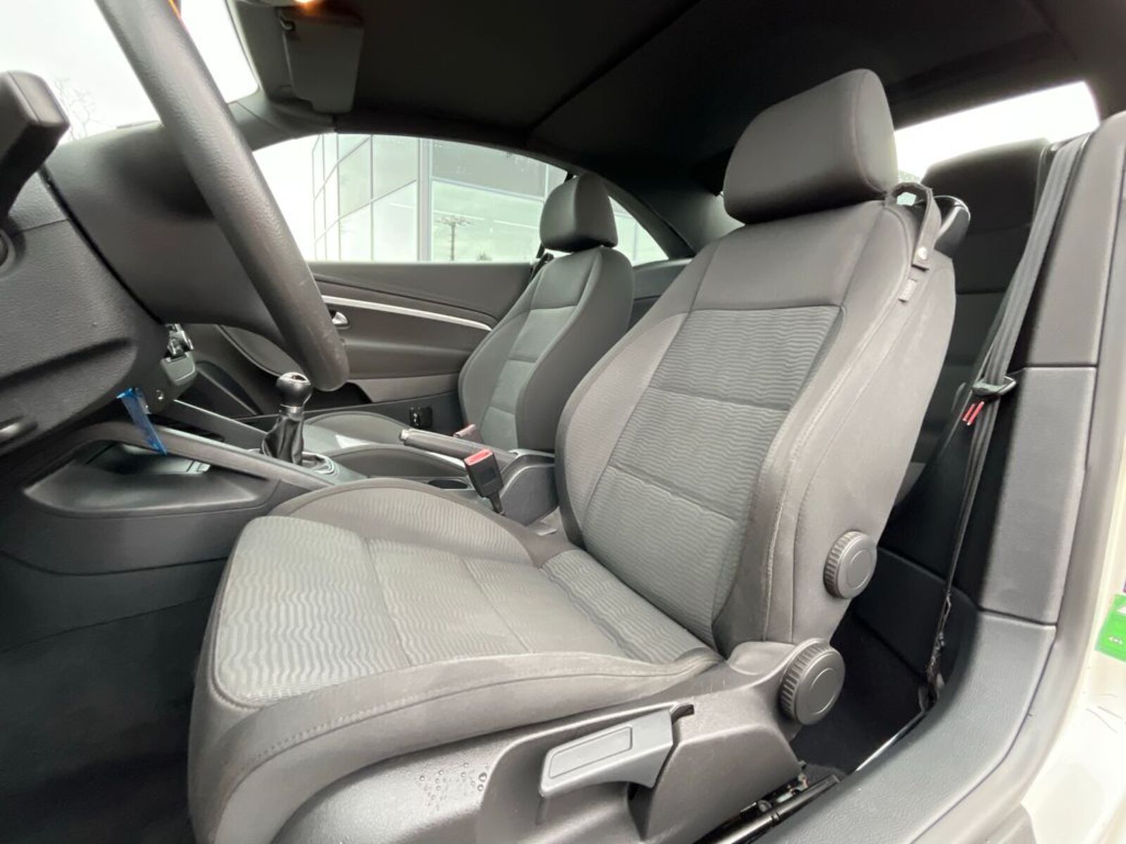 Volkswagen EOS 9